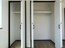 【神奈川県/横浜市戸塚区汲沢】戸塚区汲沢4丁目　新築戸建 収納：洋室約6.0帖