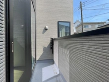 【神奈川県/横浜市戸塚区汲沢】戸塚区汲沢4丁目　新築戸建 バルコニー