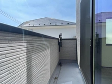 【神奈川県/横浜市戸塚区汲沢】戸塚区汲沢4丁目　新築戸建 バルコニー