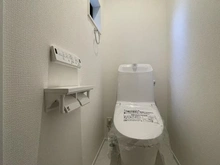 【神奈川県/横浜市泉区中田南】泉区中田南2丁目　新築戸建　3号棟/全3棟 トイレ：1F