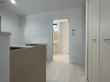 【神奈川県/横浜市泉区中田南】泉区中田南2丁目　新築戸建　3号棟/全3棟 キッチン：キッチン～洗面所