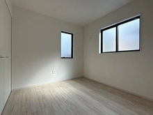 【神奈川県/茅ヶ崎市香川】茅ヶ崎市香川1丁目5期　新築戸建　2号棟/全2棟 洋室：約5.2帖