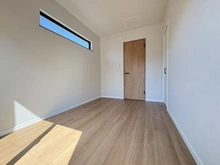 【神奈川県/横浜市南区中里】南区中里2丁目　新築戸建 洋室：約5.0帖