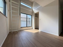 【神奈川県/横浜市南区中里】南区中里2丁目　新築戸建 洋室