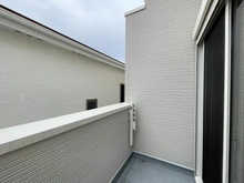 【神奈川県/茅ヶ崎市香川】茅ヶ崎市香川5丁目　新築戸建　2号棟/全10棟 バルコニー