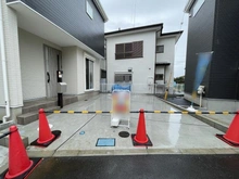 【神奈川県/茅ヶ崎市香川】茅ヶ崎市香川5丁目　新築戸建　2号棟/全10棟 駐車場