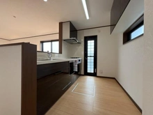 【神奈川県/横浜市戸塚区平戸町】戸塚区平戸町　新築戸建　B号棟/全2棟 キッチン