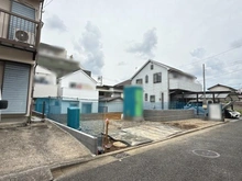 【神奈川県/横浜市保土ケ谷区権太坂】保土ヶ谷区権太坂1丁目　新築戸建 現地（建築前）：写真中央