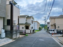 【神奈川県/横浜市戸塚区名瀬町】戸塚区名瀬町　戸建 前面道路