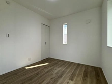 【神奈川県/横浜市港南区日野】港南区日野2丁目 新築戸建 全1棟 洋室