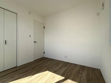 【神奈川県/横浜市港南区日野】港南区日野2丁目 新築戸建 全1棟 洋室