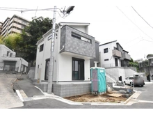 【神奈川県/横浜市戸塚区平戸町】戸塚区平戸町 新築戸建 A号棟/全10棟 建築中の外観