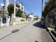 【大阪府/吹田市千里山東】吹田市千里山東一丁目　売戸建て 前面道路