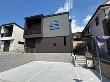 【大阪府/箕面市粟生新家】箕面市第2粟生新家　新築分譲住宅 外観：全一区画　中央