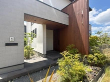 【大阪府/箕面市森町南】箕面市森町南2丁目　中古戸建 アプローチ
