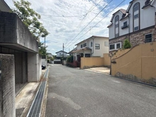 【大阪府/箕面市外院】箕面市外院　中古戸建 前面道路：一区画　右側手前