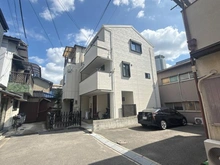【大阪府/吹田市片山町】吹田市片山町1丁目　中古戸建 外観：写真中央