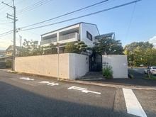 【大阪府/吹田市高野台】吹田市高野台三丁目　中古戸建 外観