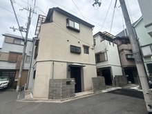 【大阪府/吹田市川岸町】吹田市川岸町　中古戸建 外観：一区画　中央