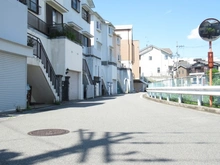 【大阪府/箕面市小野原東】箕面市小野原東1丁目　中古戸建 前面道路