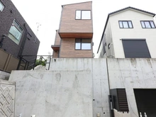【大阪府/吹田市千里山西】千里山西三丁目　戸建 外観