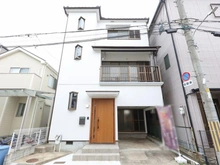 【大阪府/吹田市千里山東】吹田市千里山東1丁目　中古戸建 外観