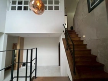 【兵庫県/西宮市苦楽園一番町】西宮市苦楽園一番町　中古戸建 玄関