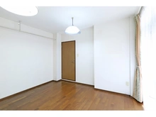 【兵庫県/西宮市小松東町】西宮市小松原東二丁目　中古戸建 洋室