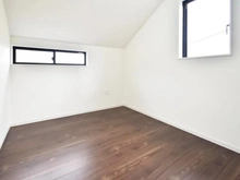 【神奈川県/横浜市青葉区藤が丘】青葉区藤が丘2丁目　新築戸建 サービスルーム（納戸）：約4.4帖