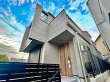 【神奈川県/横浜市青葉区青葉台】青葉区青葉台2丁目　新築戸建　1号棟 外観：全2棟現場　1号棟