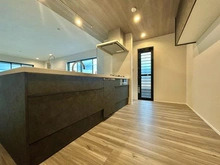 【神奈川県/横浜市青葉区青葉台】青葉区青葉台2丁目　新築戸建　1号棟 キッチン