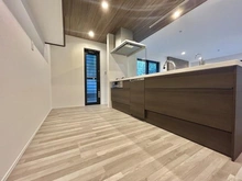 【神奈川県/横浜市青葉区青葉台】青葉区青葉台2丁目　新築戸建　2号棟 キッチン