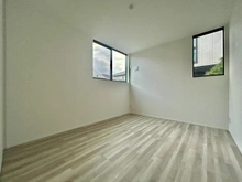 【神奈川県/横浜市青葉区青葉台】青葉区青葉台2丁目　新築戸建　2号棟 洋室：約6.0帖