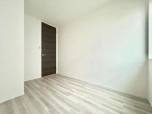 【神奈川県/横浜市青葉区青葉台】青葉区青葉台2丁目　新築戸建　2号棟 洋室：約4.0帖