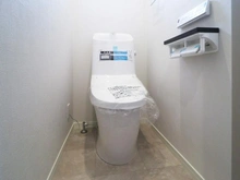 【神奈川県/相模原市南区東林間】相模原市南区東林間6丁目　新築戸建　A号棟 トイレ