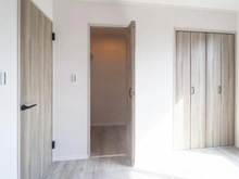 【神奈川県/相模原市南区東林間】相模原市南区東林間6丁目　新築戸建　A号棟 洋室