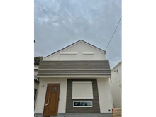 【神奈川県/横浜市緑区鴨居】緑区鴨居4丁目　新築戸建て　1号棟 建築中の外観：全二棟左側