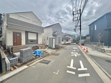 【神奈川県/横浜市緑区鴨居】緑区鴨居4丁目　新築戸建て　1号棟 前面道路