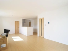 【神奈川県/大和市下鶴間】大和市下鶴間5期　新築戸建て　No.3 リビング・ダイニング