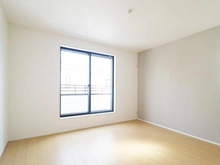 【神奈川県/大和市下鶴間】大和市下鶴間5期　新築戸建て　No.3 洋室