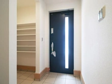 【神奈川県/大和市下鶴間】大和市下鶴間5期　新築戸建て　No.3 玄関