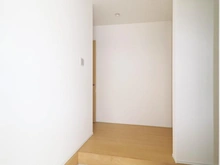 【神奈川県/大和市下鶴間】大和市下鶴間5期　新築戸建て　No.3 玄関