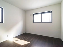 【神奈川県/大和市下鶴間】大和市下鶴間5期　新築戸建て　No.4 洋室