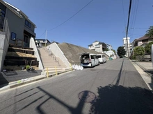 【神奈川県/横浜市青葉区田奈町】FOREST TOWN 青葉台ＩＩ　新築戸建て　6号棟 前面道路