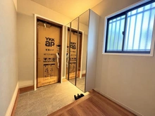 【神奈川県/横浜市青葉区あざみ野】青葉区あざみ野2丁目　中古戸建 玄関