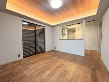 【神奈川県/横浜市青葉区若草台】青葉区若草台　中古戸建 ダイニングキッチン