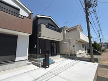 【神奈川県/相模原市中央区横山】相模原市中央区横山4丁目1期　新築戸建てNo.2 外観：全二棟右側（写真中央）