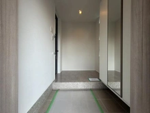 【神奈川県/横浜市青葉区青葉台】青葉区青葉台2丁目　青葉台II 新築戸建て　A棟 玄関