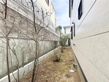 【神奈川県/横浜市緑区北八朔町】緑区北八朔町1期 庭