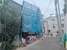 【東京都/文京区小日向】文京区小日向二丁目新築戸建 建築中の外観
